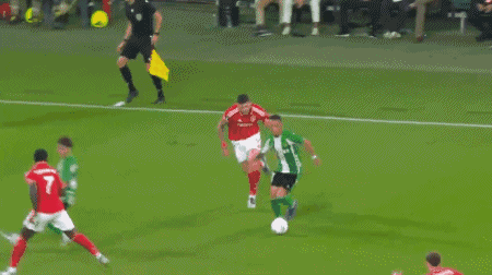 球星爆发!英超赛场再现神级操作 球星爆发!英超赛场再现神级操作