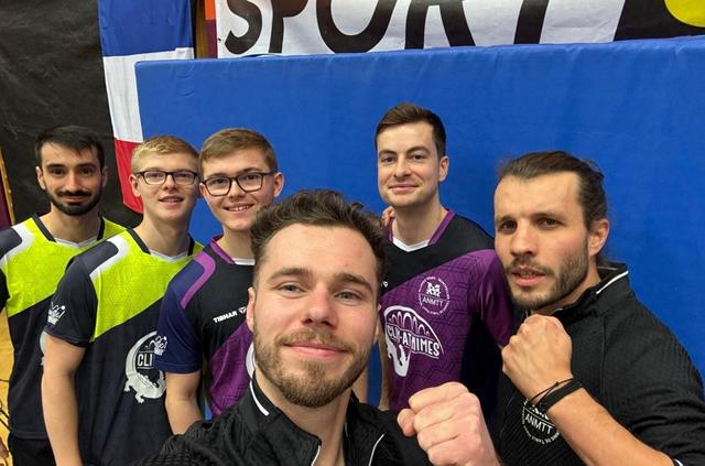 焦点大战：乒乓球上演巅峰碰撞