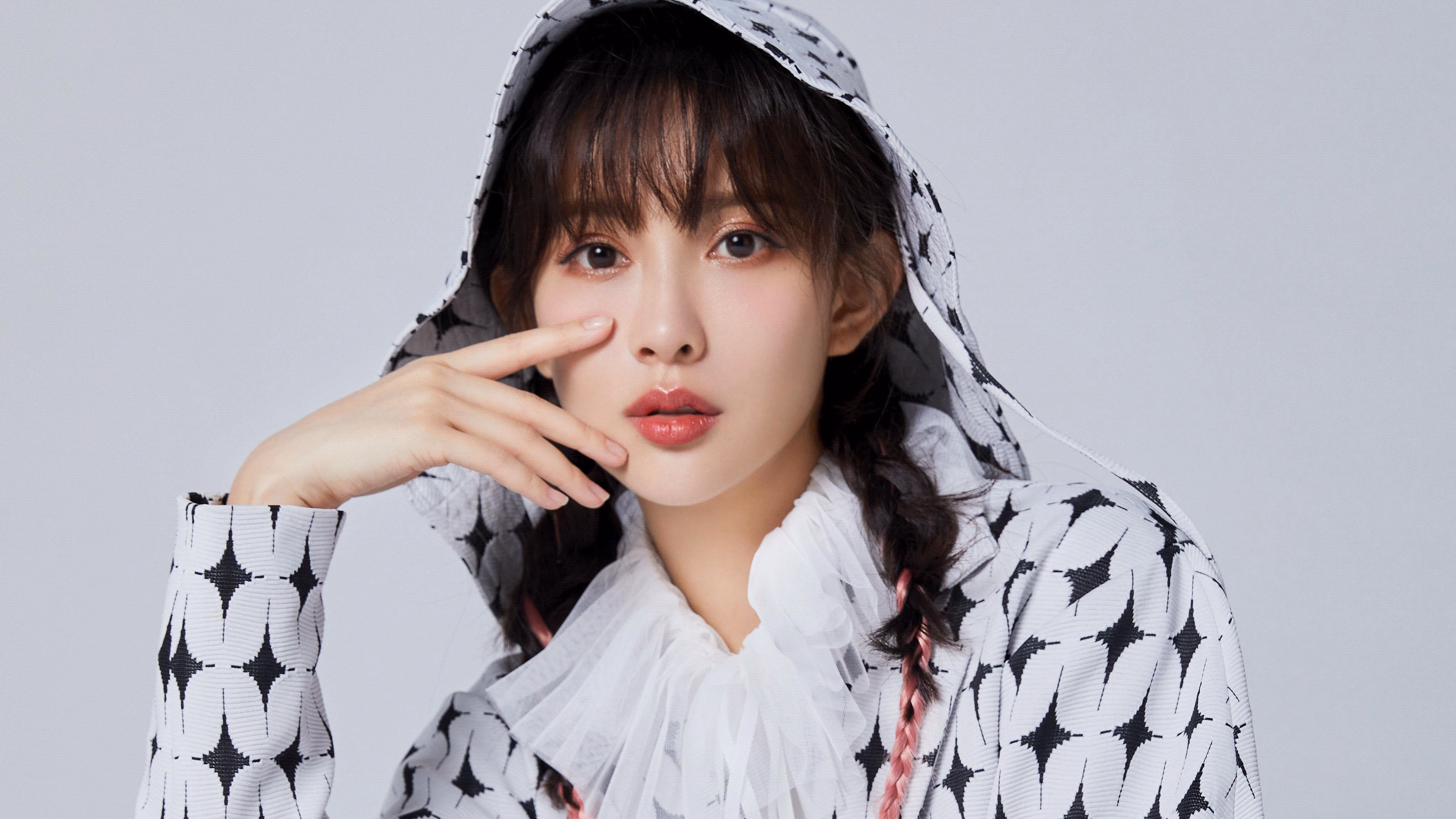 开云体育入口-哨响欧罗巴，剑指天山，当勒沃库森的足球之火照亮新疆广汇的篮球长夜