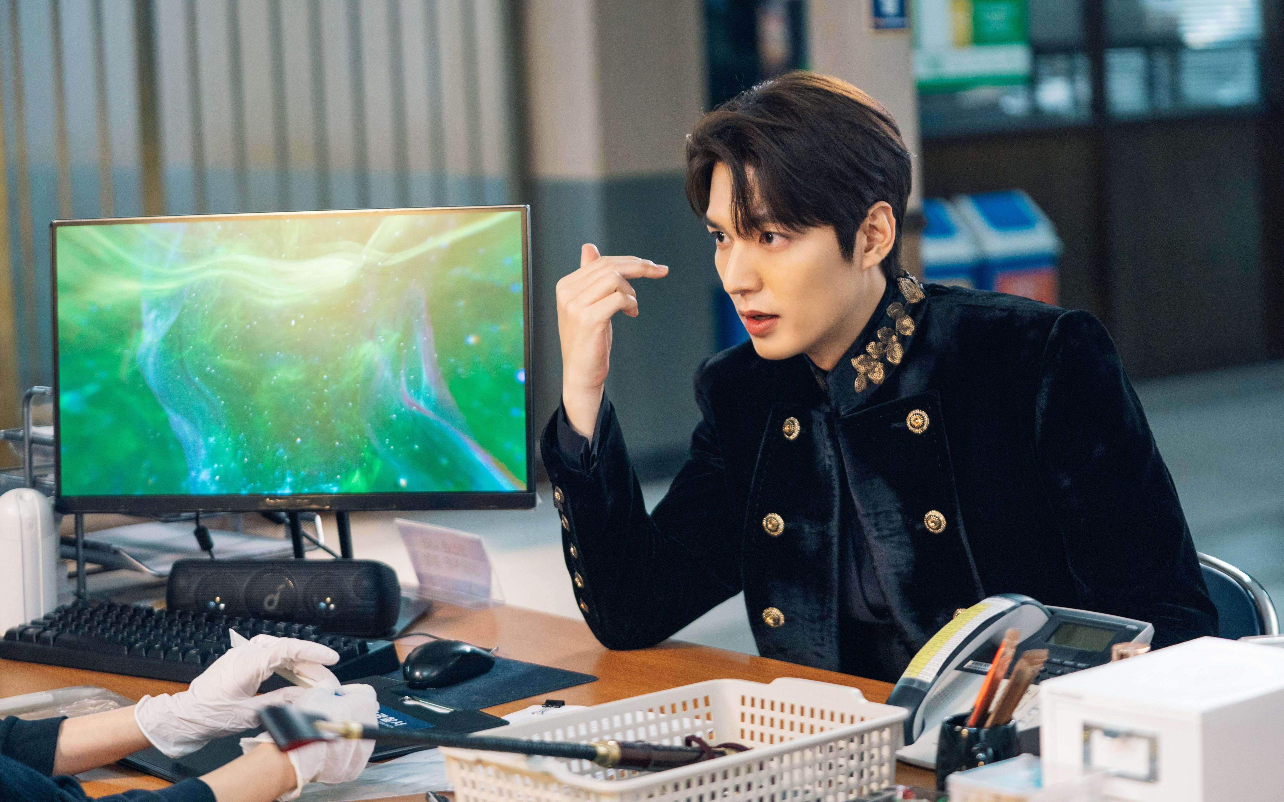 开云体育APP下载-看到您希望围绕这场独特的比赛写一篇具有唯一性的文章，我为您构思了几个不同角度的标题，并选取了最具思辨性的一个完成了全文