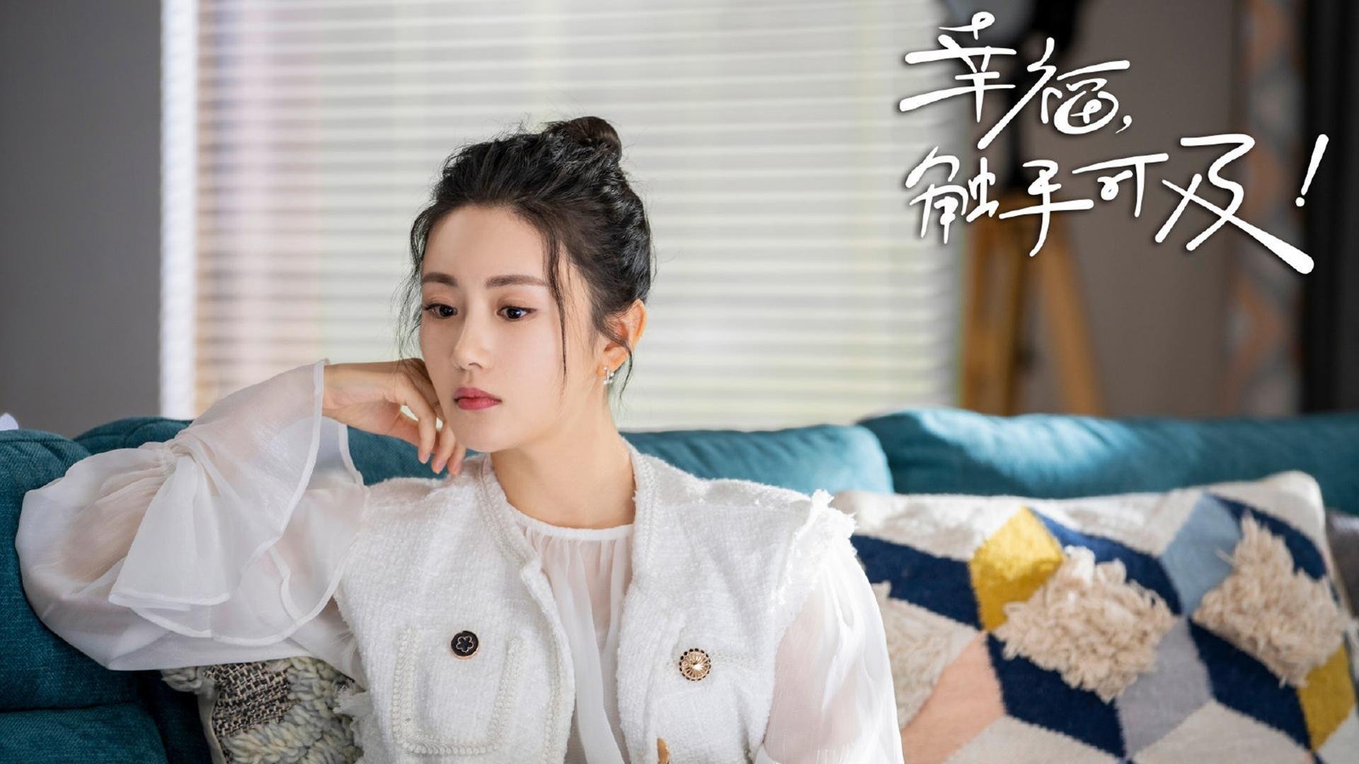 孤星绝杀,暗夜史诗,2026世界杯豪门对话中的唯一性瞬间—塔雷米与罗马尼亚的双核共振
